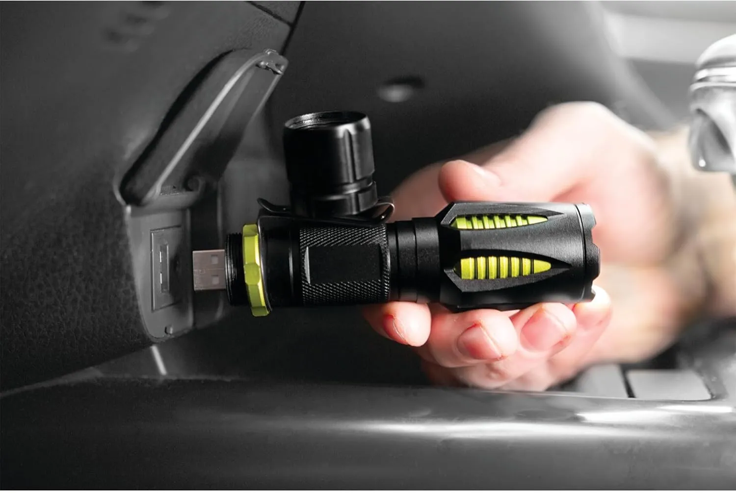 Performance Tool W2668 418 lumens Firepoint X USB Flashlight, Super Bright Seoul LEDs, tactical aluminum housing and magnetic base